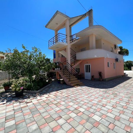 Guest House Vlorë Εξωτερικό φωτογραφία