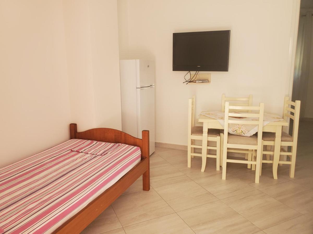 Guest House Vlorë Εξωτερικό φωτογραφία