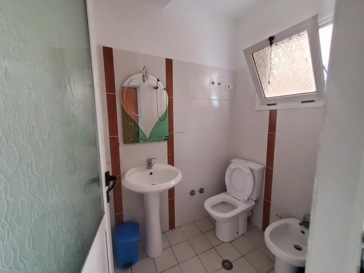 Guest House Vlorë Εξωτερικό φωτογραφία