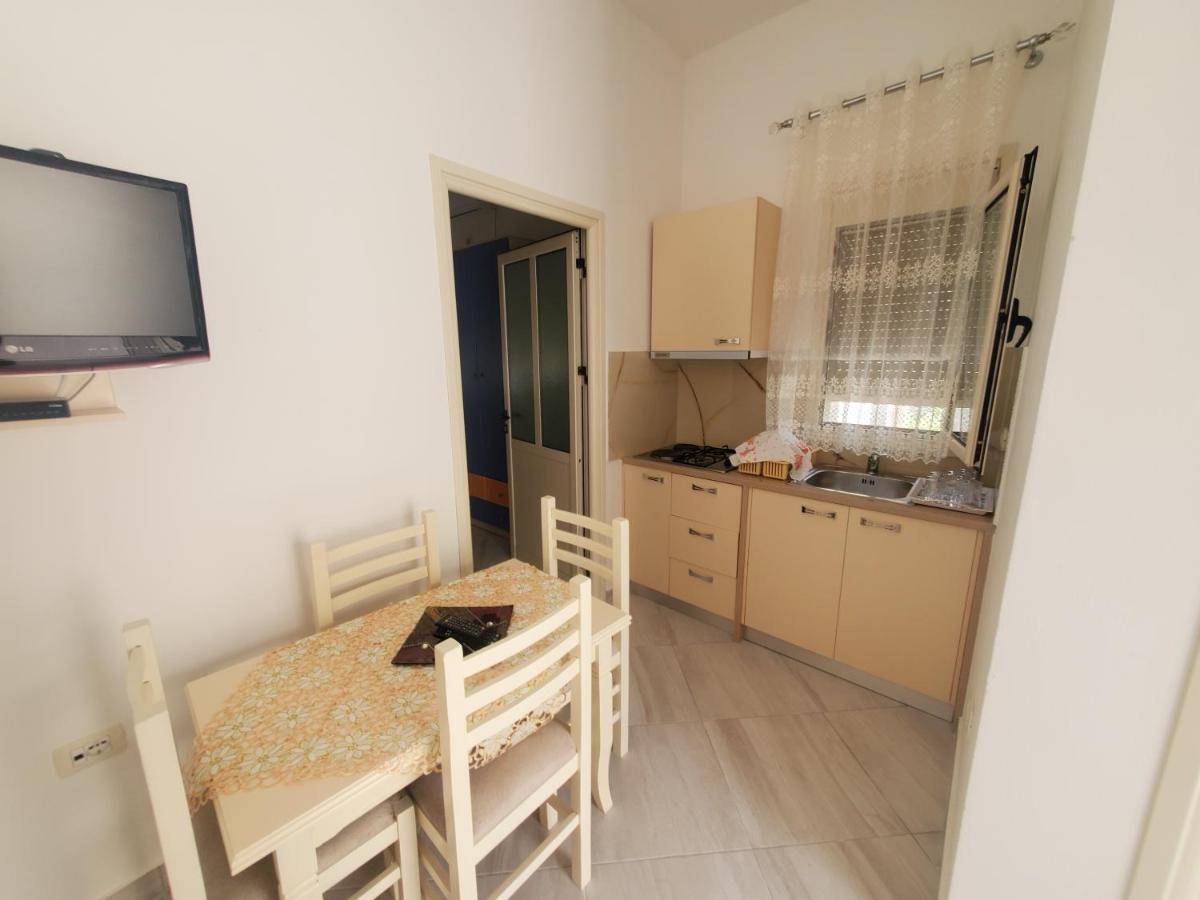 Guest House Vlorë Εξωτερικό φωτογραφία