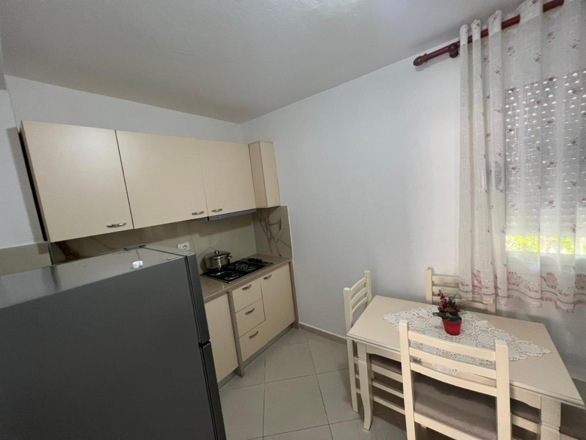 Guest House Vlorë Εξωτερικό φωτογραφία