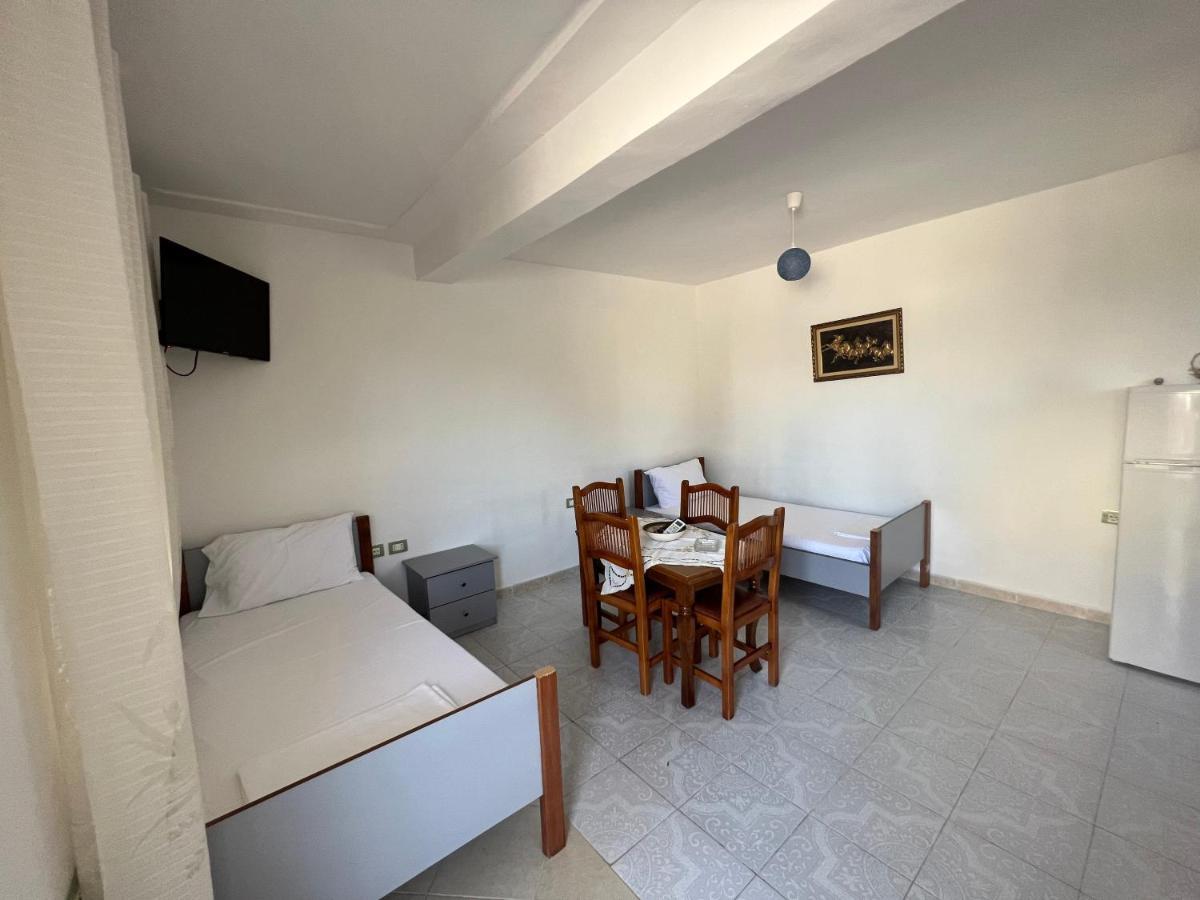 Guest House Vlorë Εξωτερικό φωτογραφία
